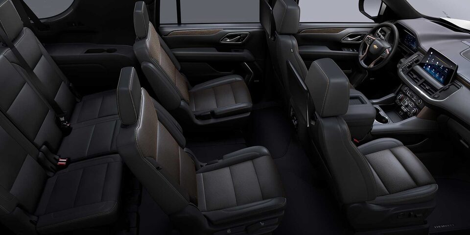 Chevrolet Tahoe 2024 con interior en color piel negra